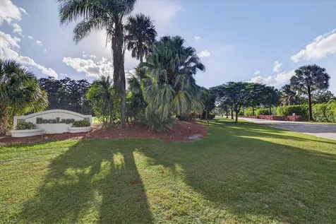 9187 Norte Lago Boca Raton FL 33428