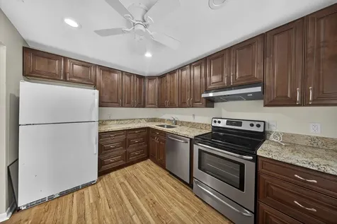 9187 Norte Lago Boca Raton FL 33428