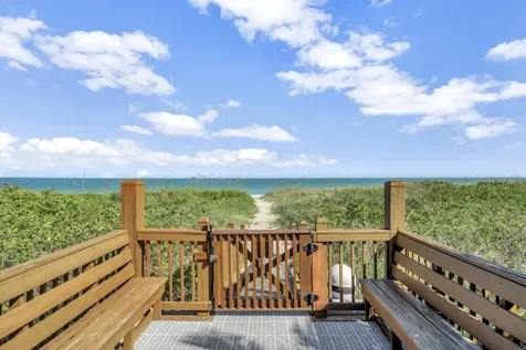 3702 N Highway A1a Hutchinson Island FL 34949