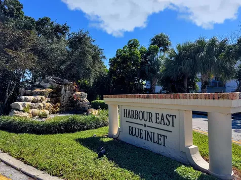 701 Ne Harbour Terrace Boca Raton FL 33431