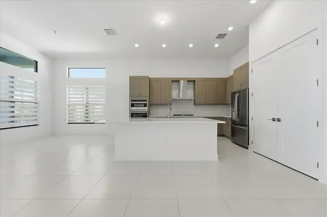 9971 Migration Point Palm Beach Gardens FL 33412