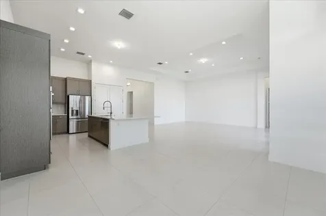 9971 Migration Point Palm Beach Gardens FL 33412