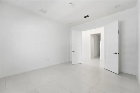 9971 Migration Point Palm Beach Gardens FL 33412