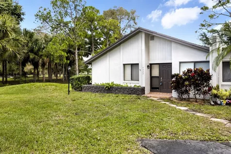 4327 Palm Forest Drive Delray Beach FL 33445
