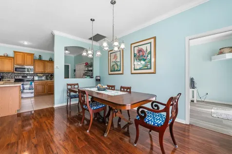 668 Se Walters Terrace Port Saint Lucie FL 34983