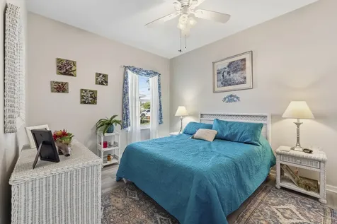668 Se Walters Terrace Port Saint Lucie FL 34983