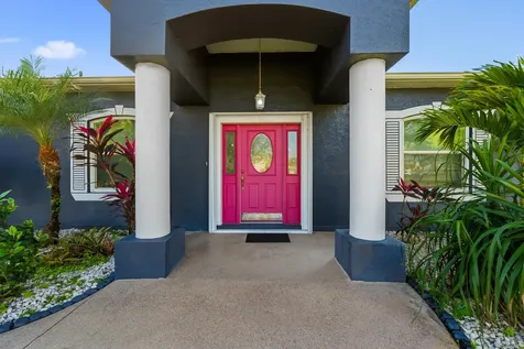 668 Se Walters Terrace Port Saint Lucie FL 34983