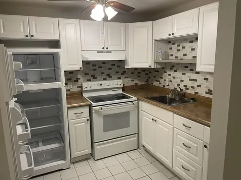 400 Village Green Circle Palm Springs FL 33461