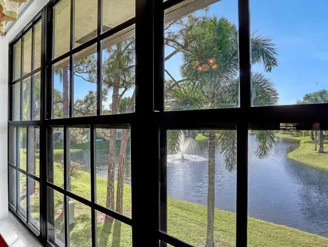 3283 Jog Park Drive Greenacres FL 33467