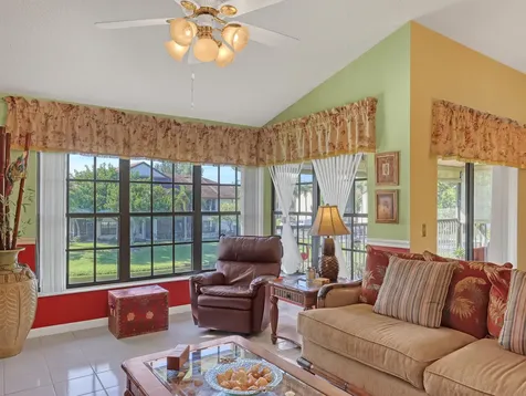 3283 Jog Park Drive Greenacres FL 33467