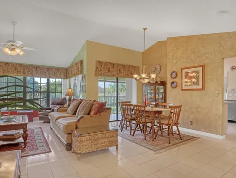 3283 Jog Park Drive Greenacres FL 33467