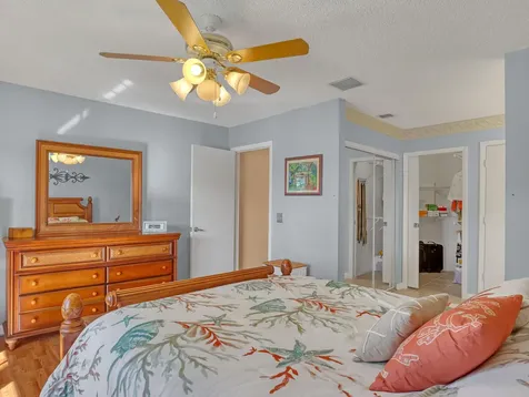 3283 Jog Park Drive Greenacres FL 33467