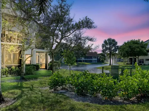 3283 Jog Park Drive Greenacres FL 33467