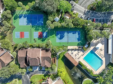 3283 Jog Park Drive Greenacres FL 33467