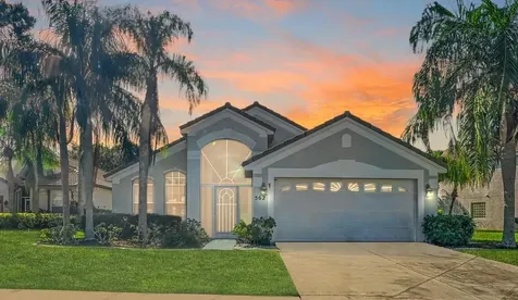 562 Sw Saint Martins Cove Port Saint Lucie FL 34986