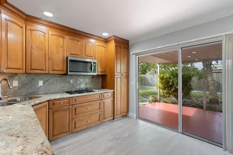 3329 El Vedado Court West Palm Beach FL 33405