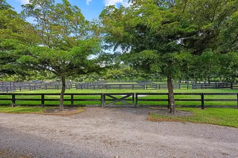 2388 King Terrace Wellington FL 33414