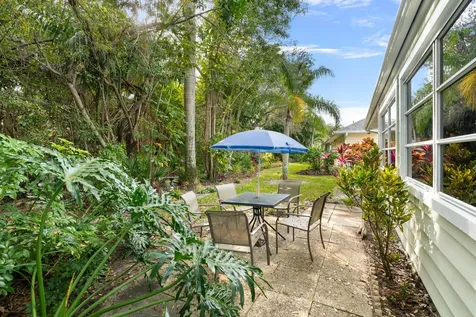361 Garden Grove Parkway Vero Beach FL 32962