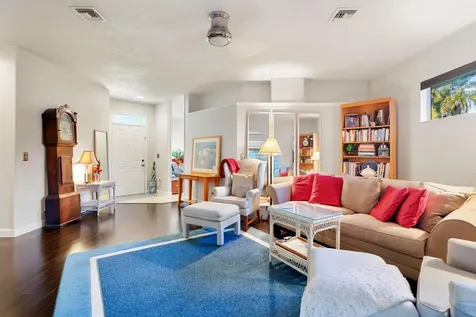 361 Garden Grove Parkway Vero Beach FL 32962
