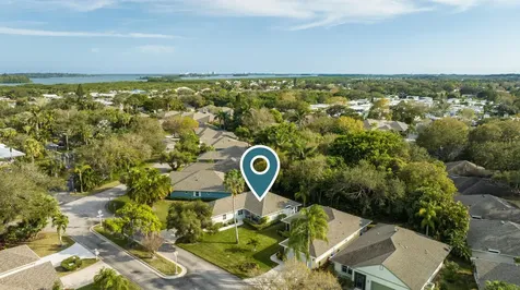 361 Garden Grove Parkway Vero Beach FL 32962