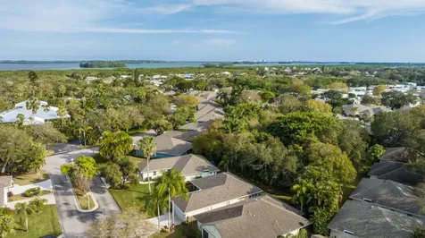 361 Garden Grove Parkway Vero Beach FL 32962