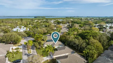 361 Garden Grove Parkway Vero Beach FL 32962