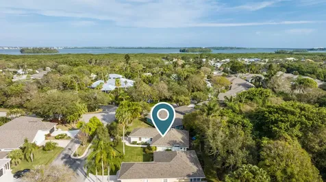 361 Garden Grove Parkway Vero Beach FL 32962