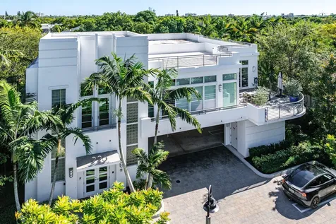 226 Palm Court Delray Beach FL 33444