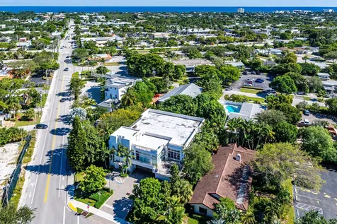 226 Palm Court Delray Beach FL 33444