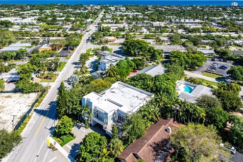 226 Palm Court Delray Beach FL 33444