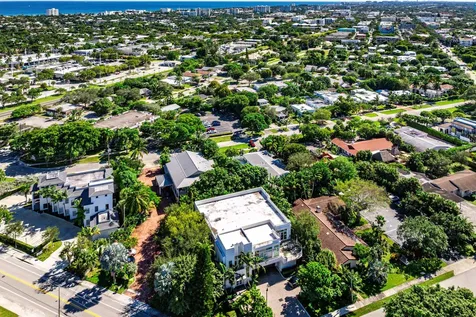 226 Palm Court Delray Beach FL 33444