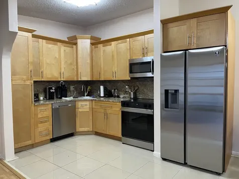 9744 S Belfort Circle Tamarac FL 33321