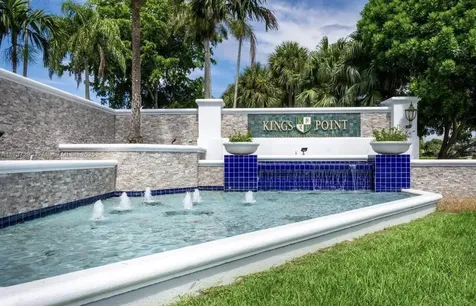9744 S Belfort Circle Tamarac FL 33321