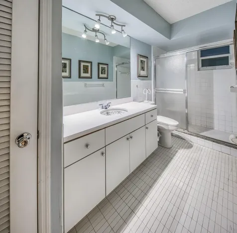 1 S Lakeside Drive Lake Worth Beach FL 33460