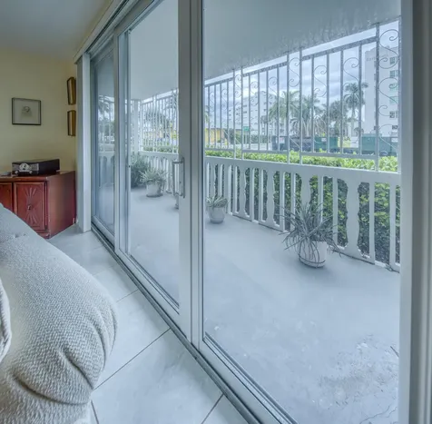 1 S Lakeside Drive Lake Worth Beach FL 33460