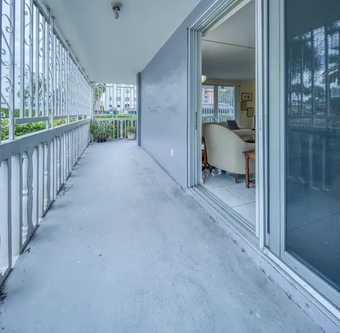 1 S Lakeside Drive Lake Worth Beach FL 33460