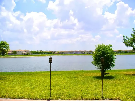 3298 Turtle Cove West Palm Beach FL 33411
