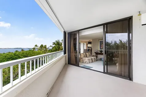5070 N Ocean Drive Singer Island FL 33404