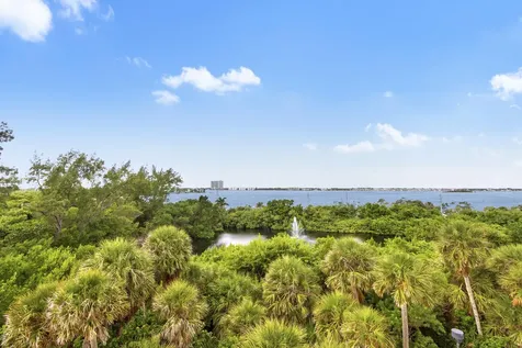 5070 N Ocean Drive Singer Island FL 33404