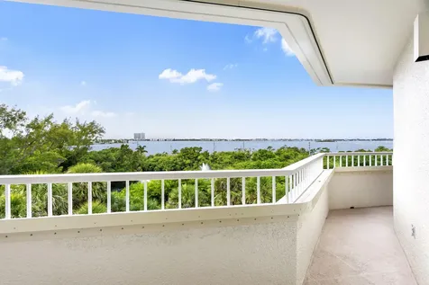 5070 N Ocean Drive Singer Island FL 33404