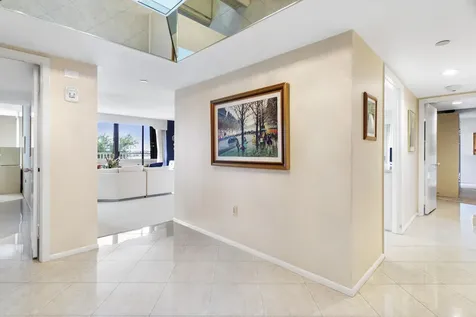 5070 N Ocean Drive Singer Island FL 33404