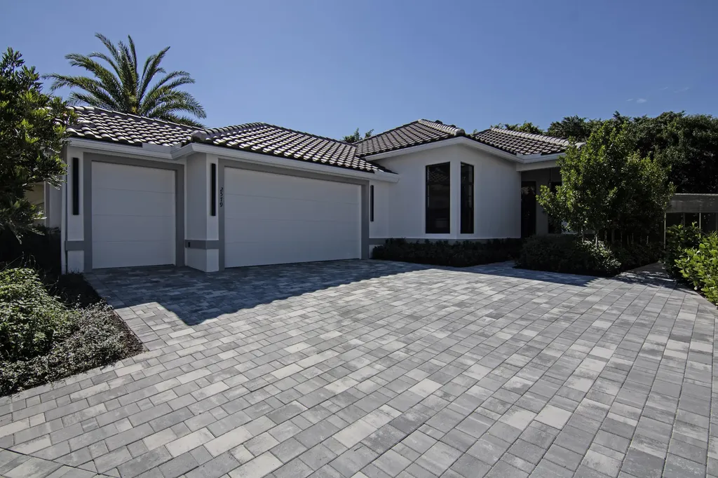 2579 Players Court Wellington FL 33414