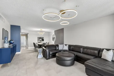 931 Gardenia Drive Delray Beach FL 33483