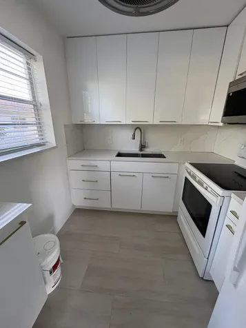 244 Sheffield J West Palm Beach FL 33417