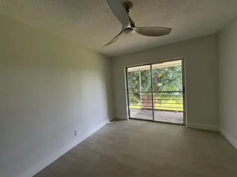 244 Sheffield J West Palm Beach FL 33417