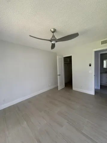 244 Sheffield J West Palm Beach FL 33417