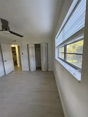 244 Sheffield J West Palm Beach FL 33417