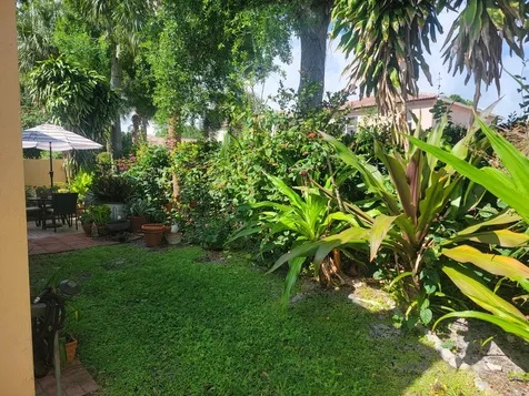 6585 Lurais Drive Lake Worth FL 33463