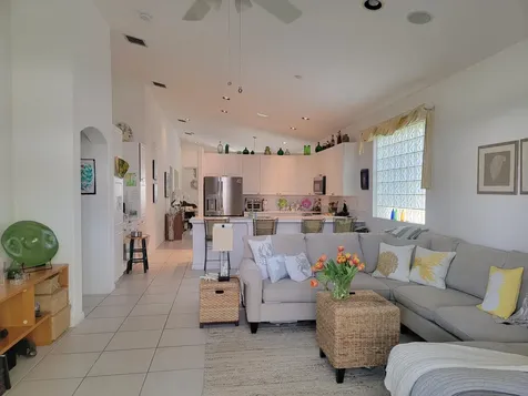 6585 Lurais Drive Lake Worth FL 33463