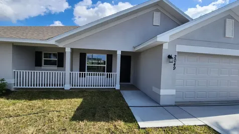 2049 Sw Bayshore Boulevard Port Saint Lucie FL 34984